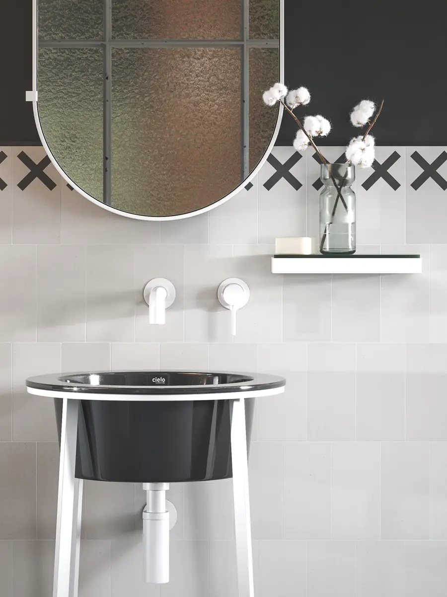 White cement covering Bathroom with white concrete tiles and black colour design