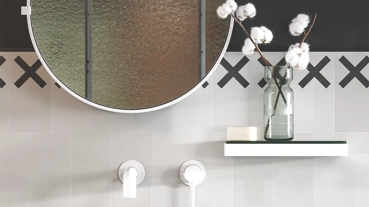 Bathroom wall made of tiles