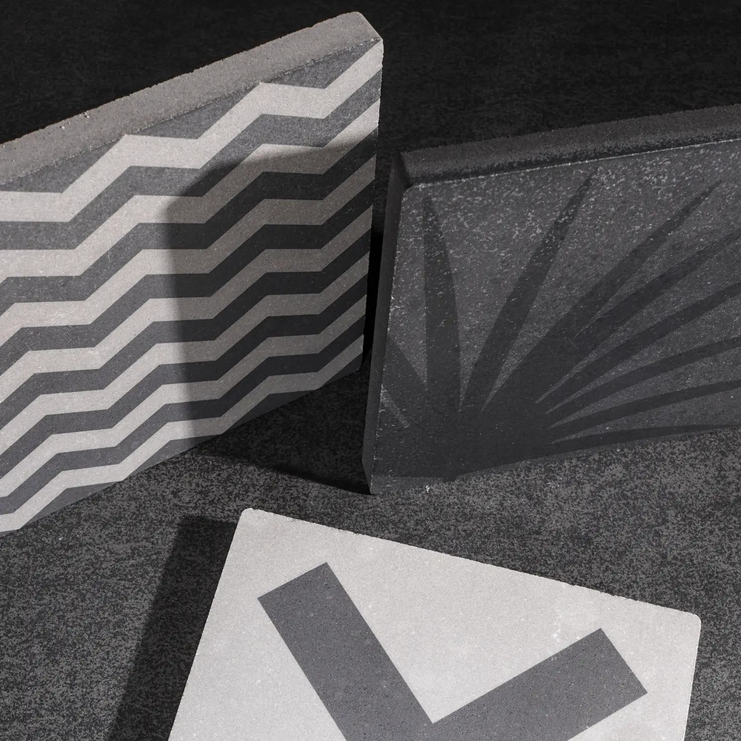 Dgeum original microcement tiles Detail of the composition and texture of authentic Dgeum microcement tiles